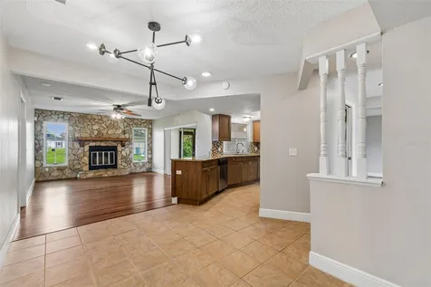9237 Pebble Creek Drive Tampa FL 33647