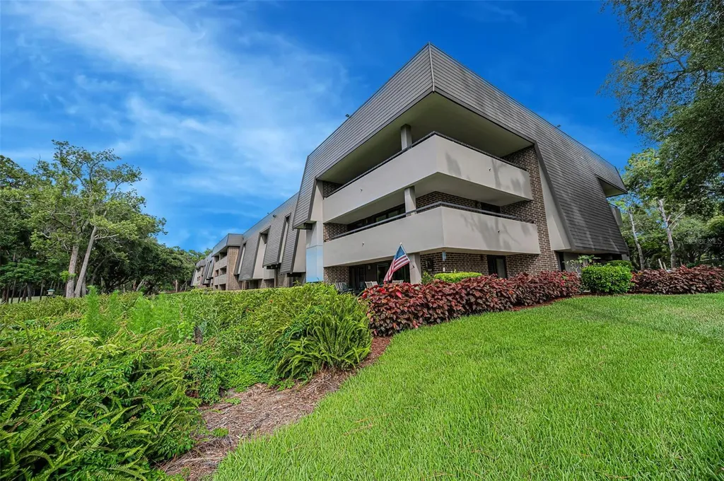 36750 Us Highway 19 N Palm Harbor FL 34684