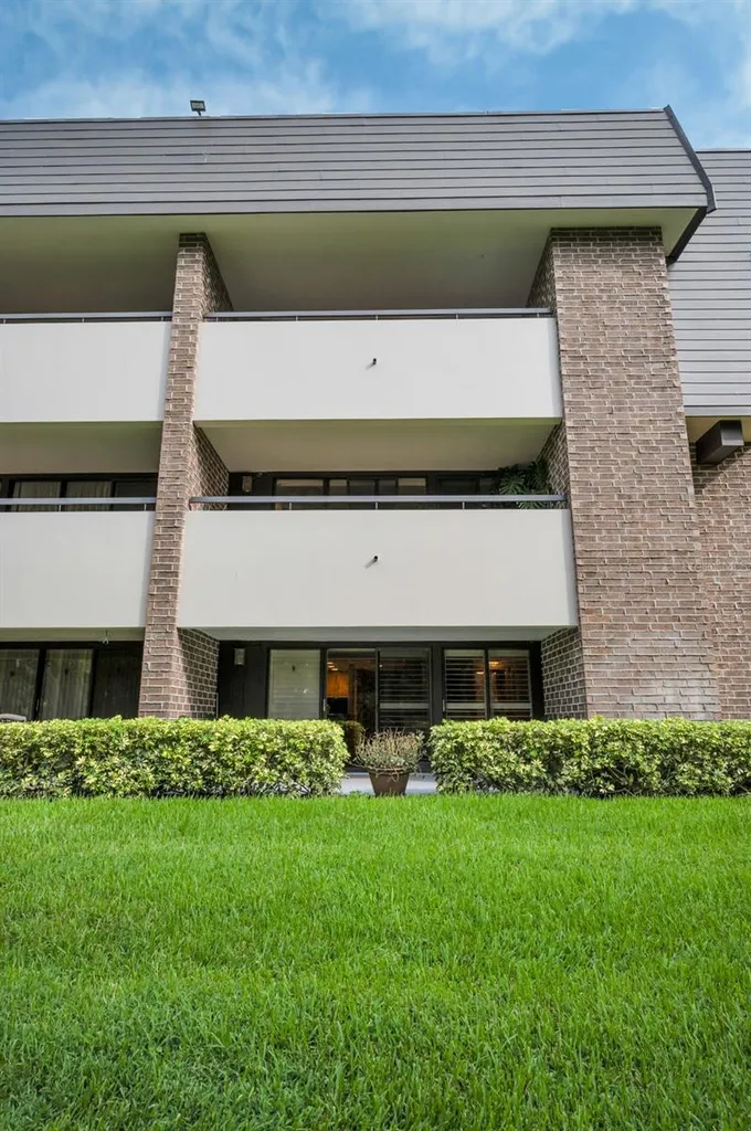 36750 Us Highway 19 N Palm Harbor FL 34684