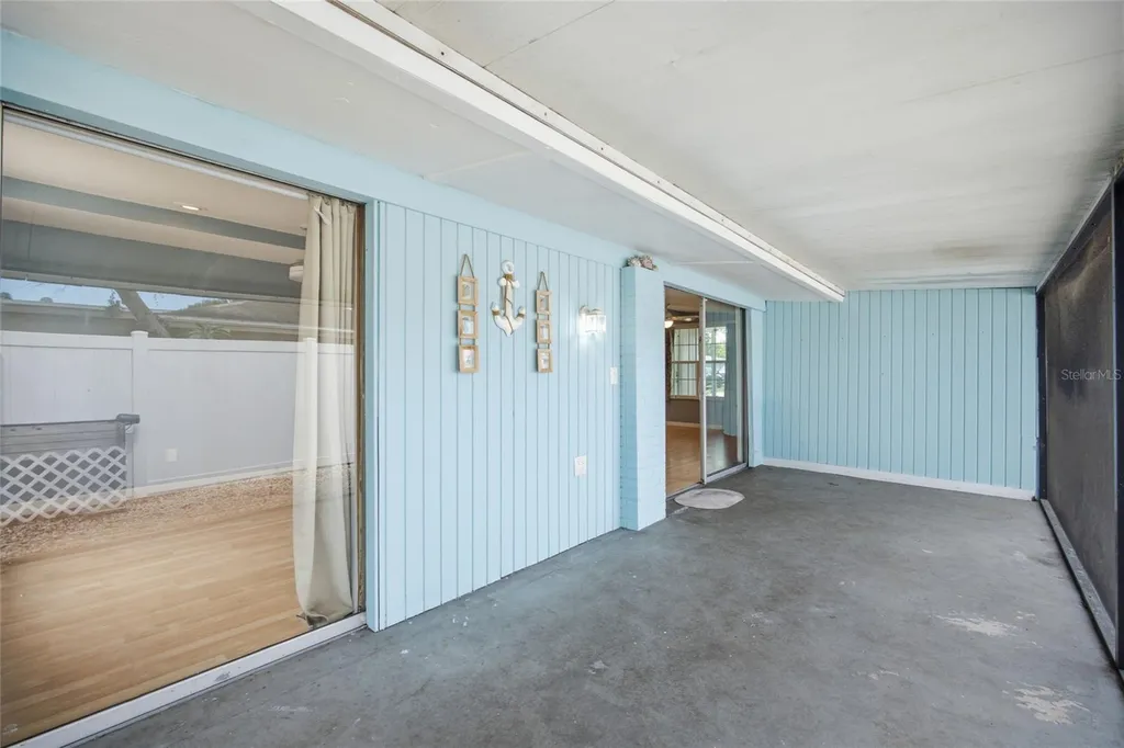 3328 Barstow Street Sarasota FL 34235