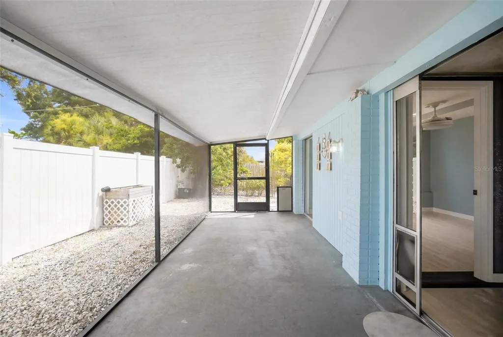 3328 Barstow Street Sarasota FL 34235