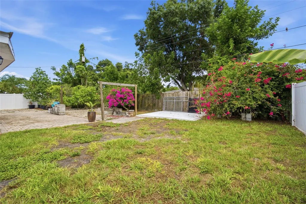 3328 Barstow Street Sarasota FL 34235
