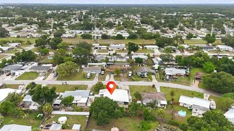 3328 Barstow Street Sarasota FL 34235