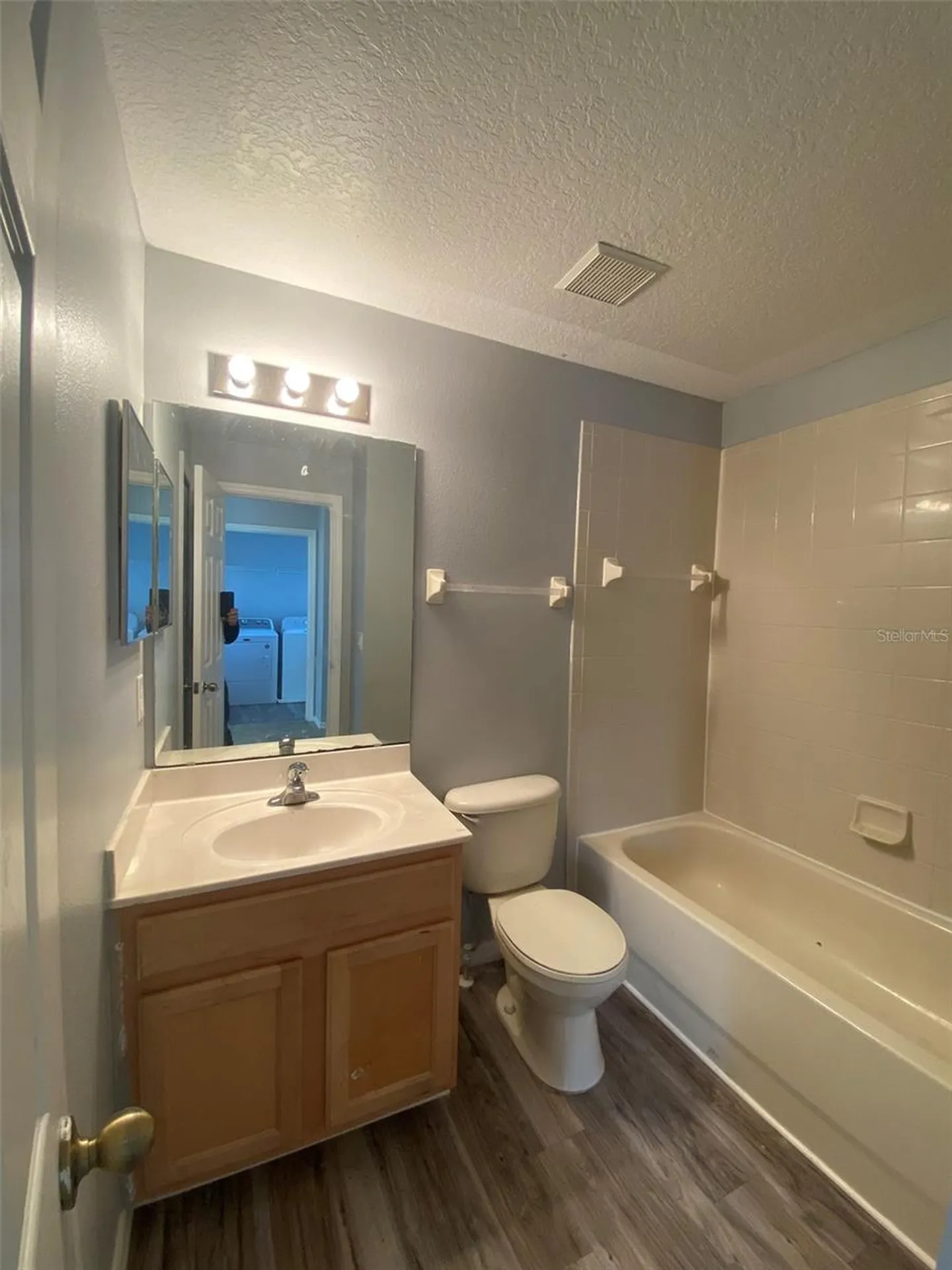 2076 Cypress Bay Boulevard Kissimmee FL 34743