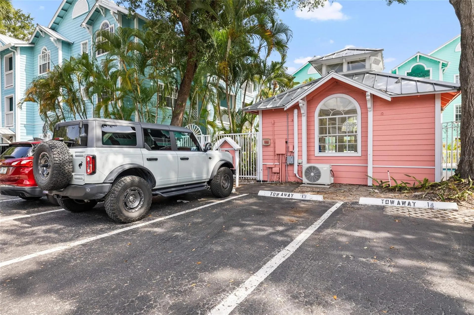3002 W Cleveland Street Tampa FL 33609