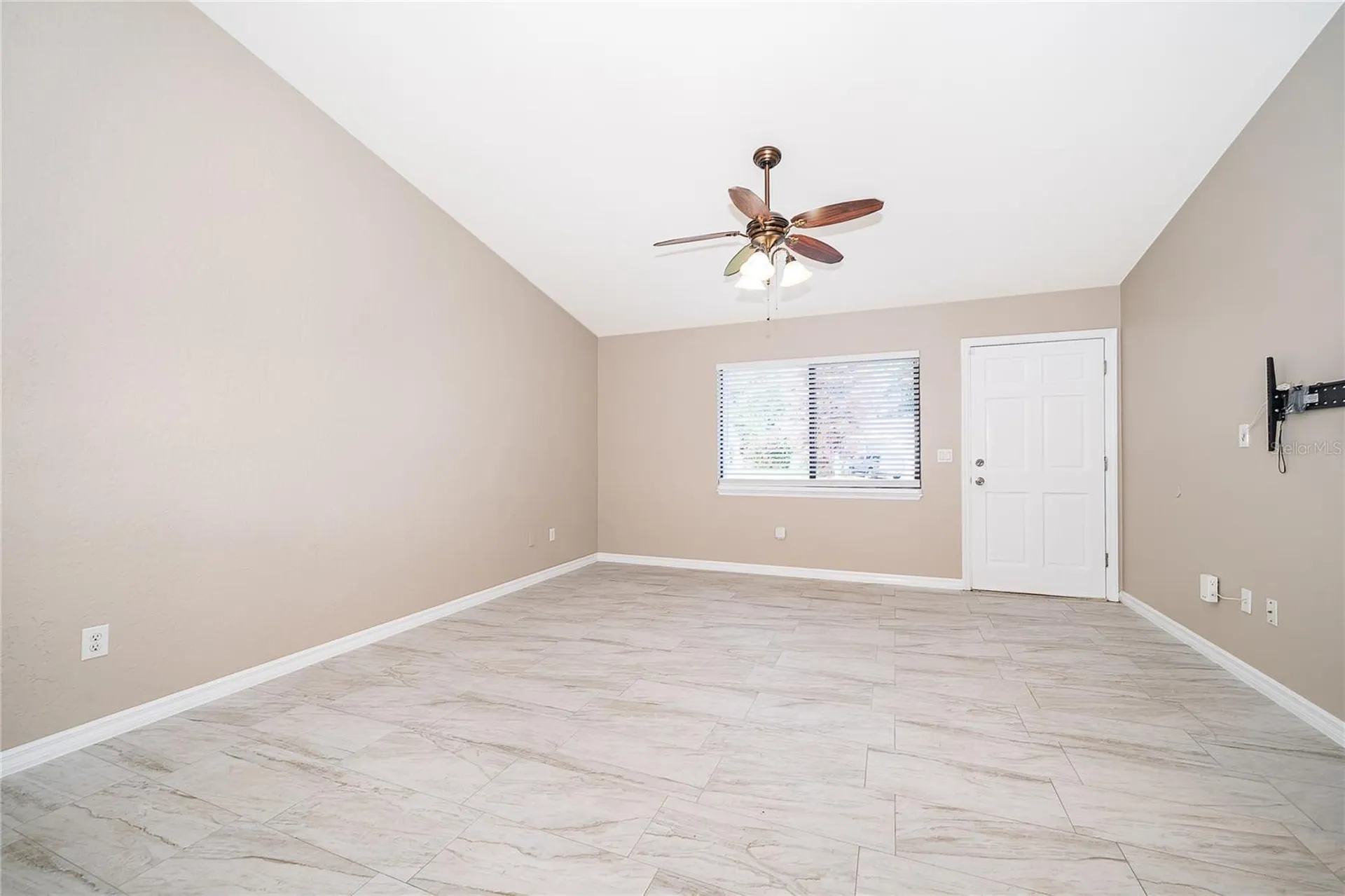 15 N Bulova Drive Apopka FL 32703