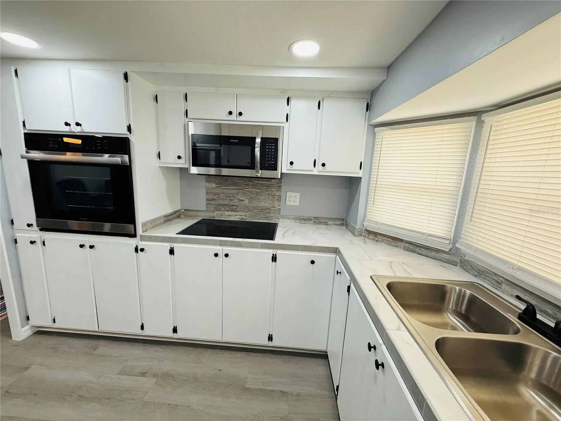 4851 W Gandy Boulevard Tampa FL 33611