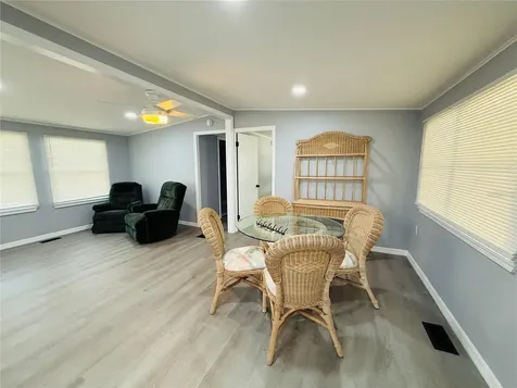 4851 W Gandy Boulevard Tampa FL 33611
