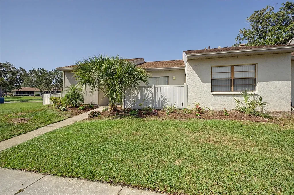 75 Poole Place Oldsmar FL 34677