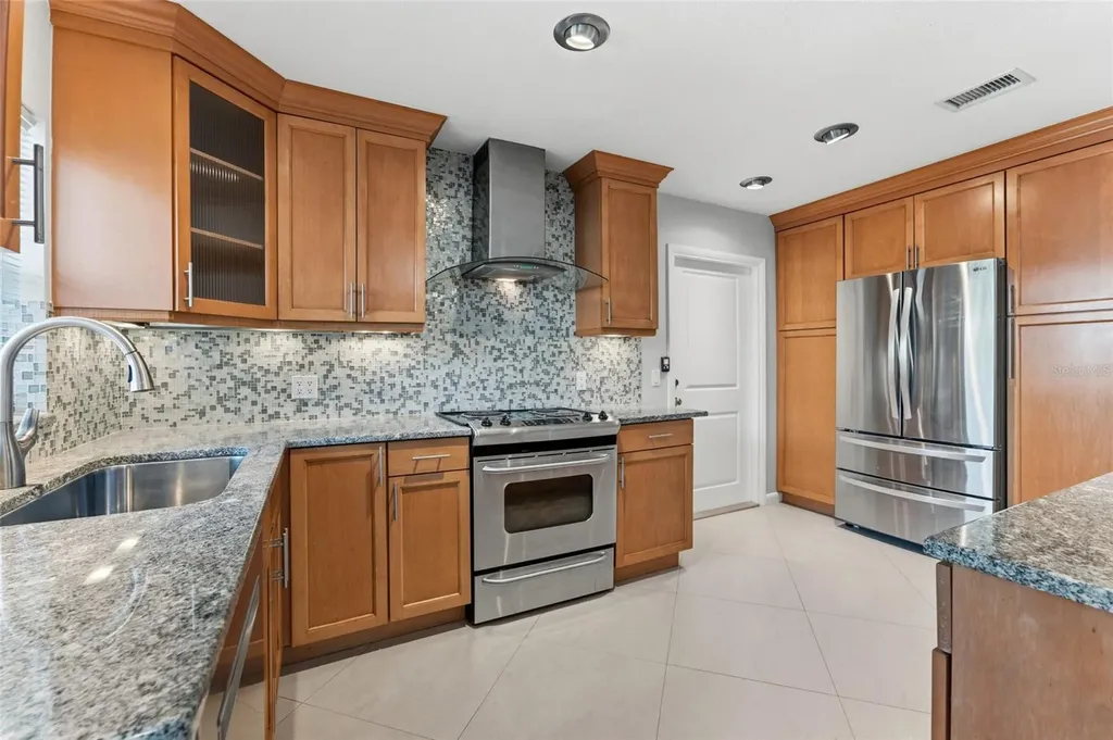 2708 W Osborne Avenue Tampa FL 33614