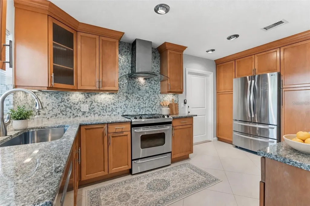 2708 W Osborne Avenue Tampa FL 33614