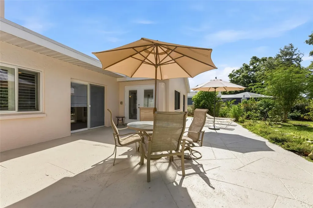 2708 W Osborne Avenue Tampa FL 33614