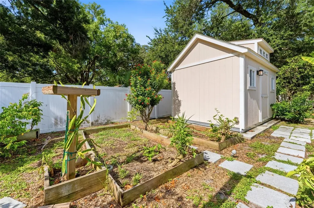 2708 W Osborne Avenue Tampa FL 33614