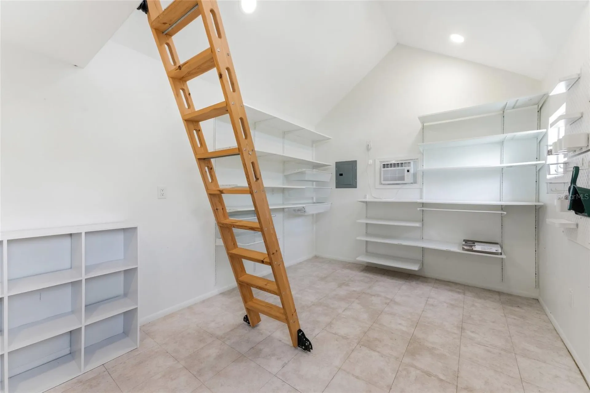 2708 W Osborne Avenue Tampa FL 33614