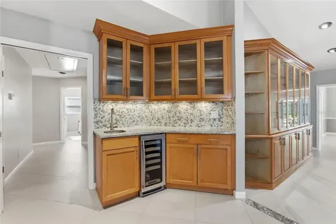 2708 W Osborne Avenue Tampa FL 33614