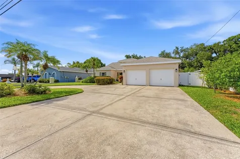2708 W Osborne Avenue Tampa FL 33614