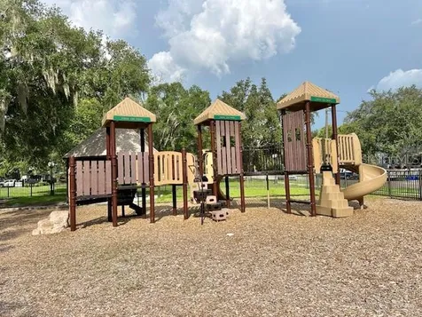 305 W 9th Street Sanford FL 32771