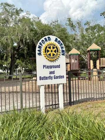 305 W 9th Street Sanford FL 32771
