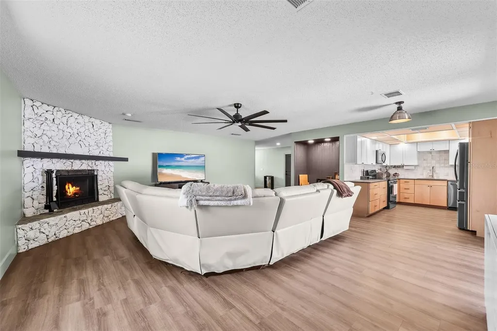 2817 Yule Tree Drive Edgewater FL 32141
