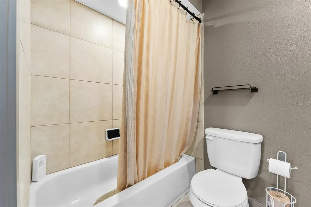2817 Yule Tree Drive Edgewater FL 32141