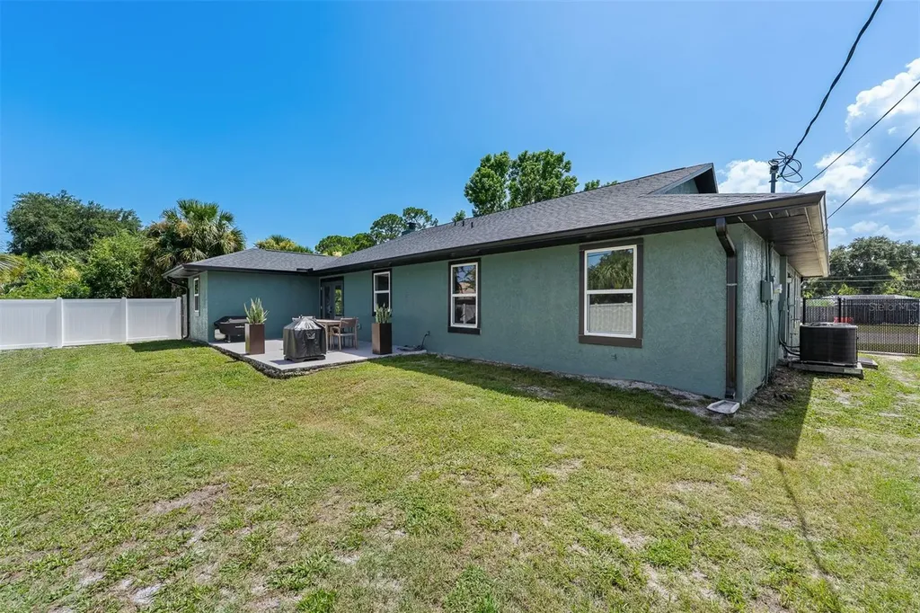 2817 Yule Tree Drive Edgewater FL 32141