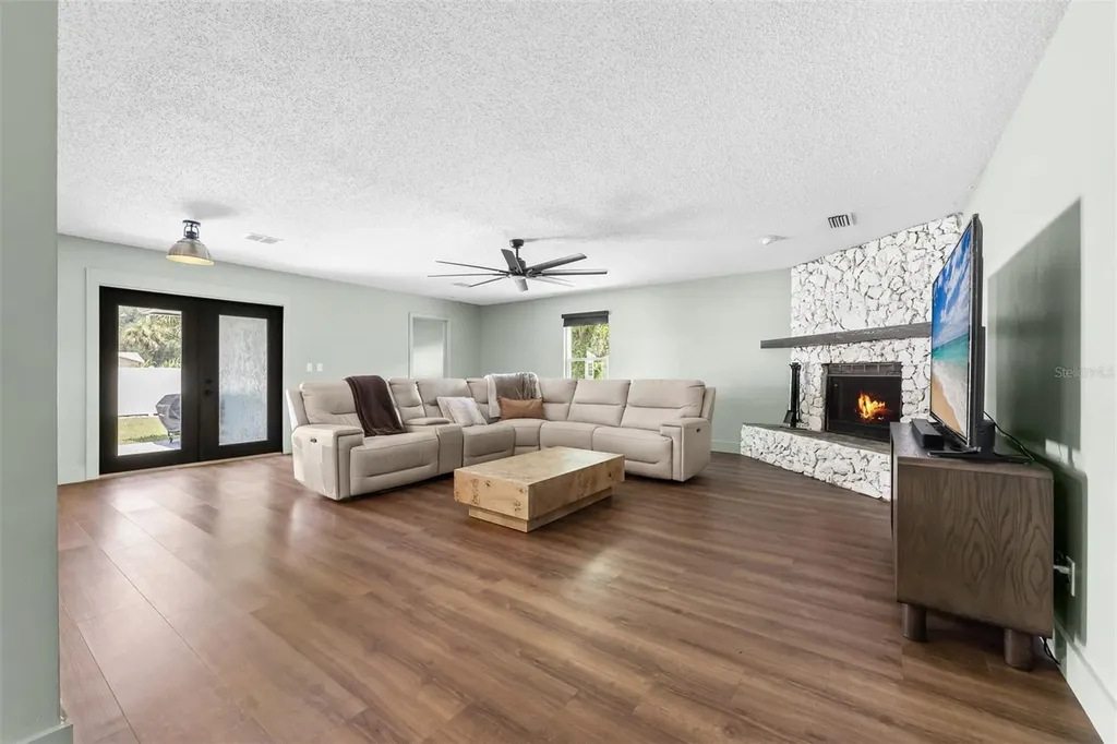 2817 Yule Tree Drive Edgewater FL 32141