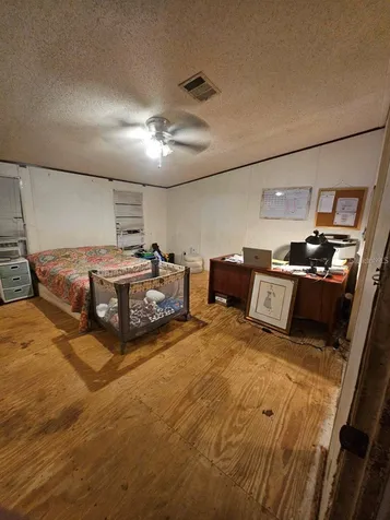 18111 SE 24th Street Silver Springs FL 34488