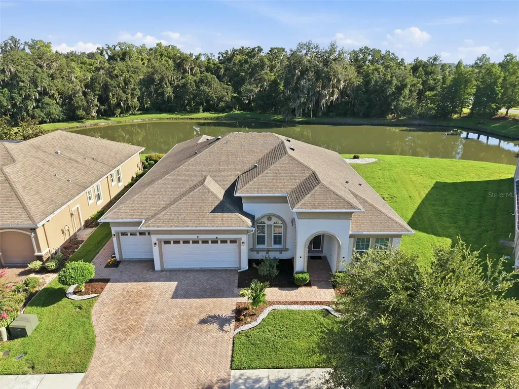 7121 Hatpin Loop Wesley Chapel FL 33545