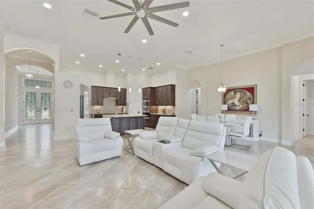 7121 Hatpin Loop Wesley Chapel FL 33545