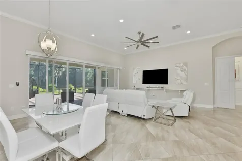 7121 Hatpin Loop Wesley Chapel FL 33545
