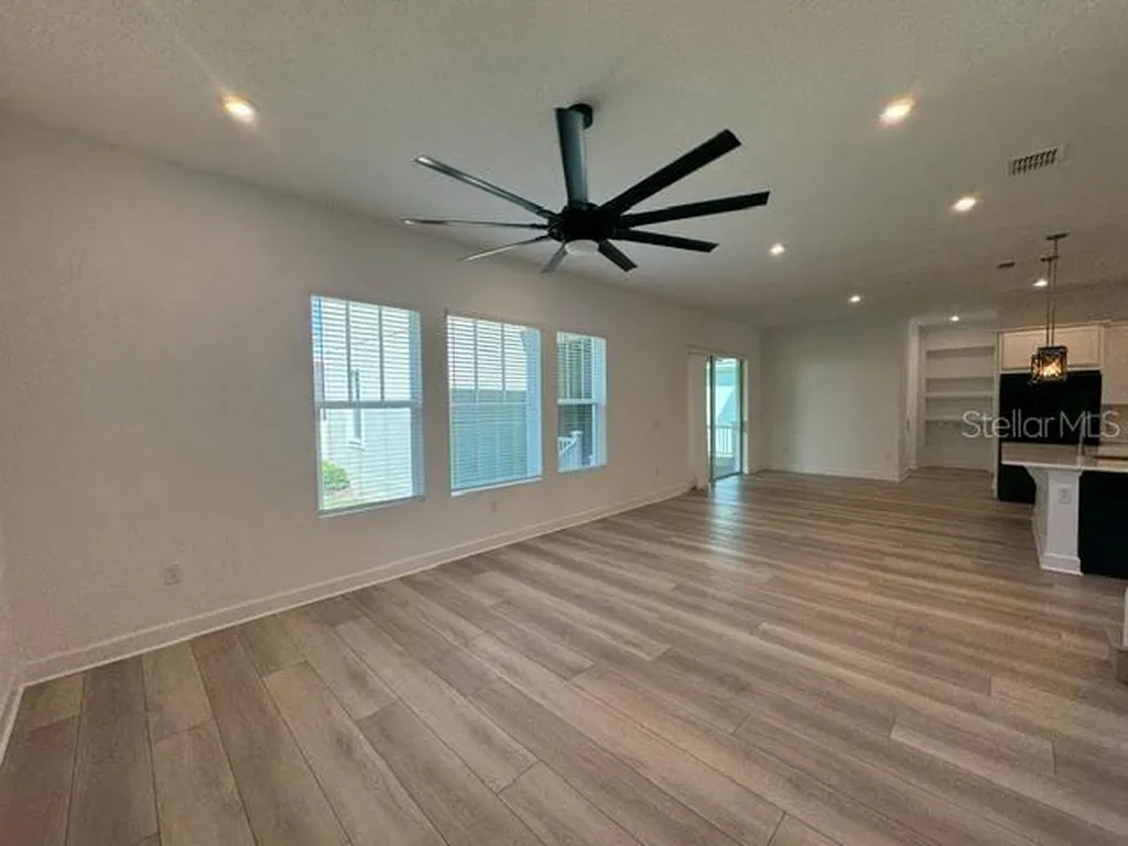 7573 Estuary Lake Loop Celebration FL 34747