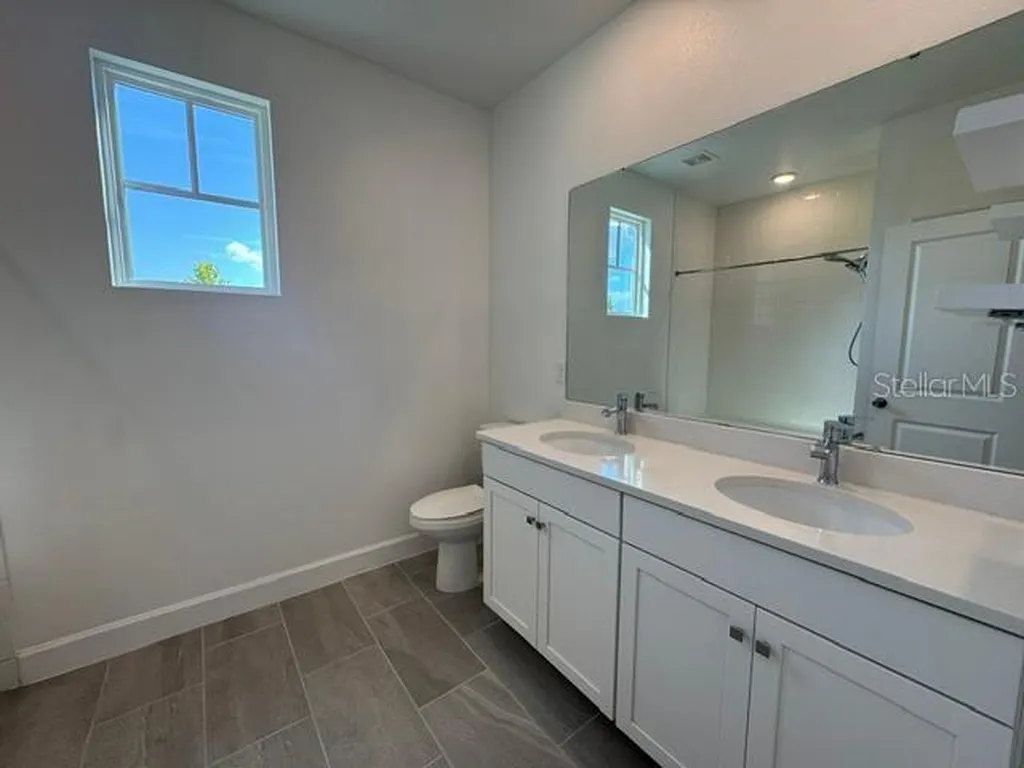 7573 Estuary Lake Loop Celebration FL 34747