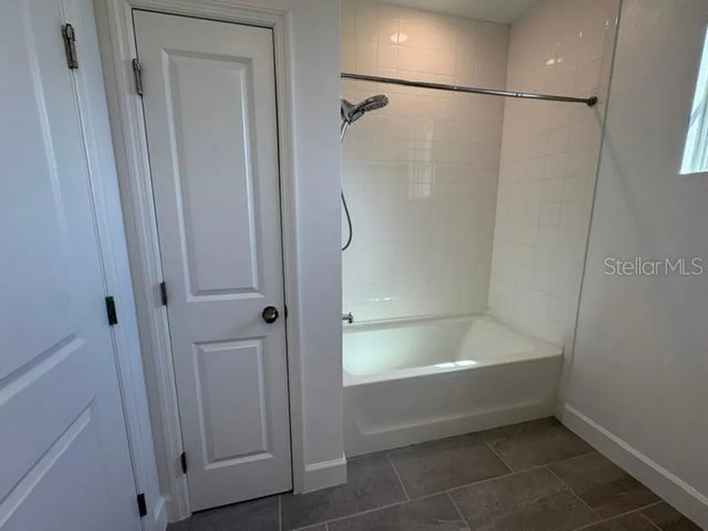 7573 Estuary Lake Loop Celebration FL 34747