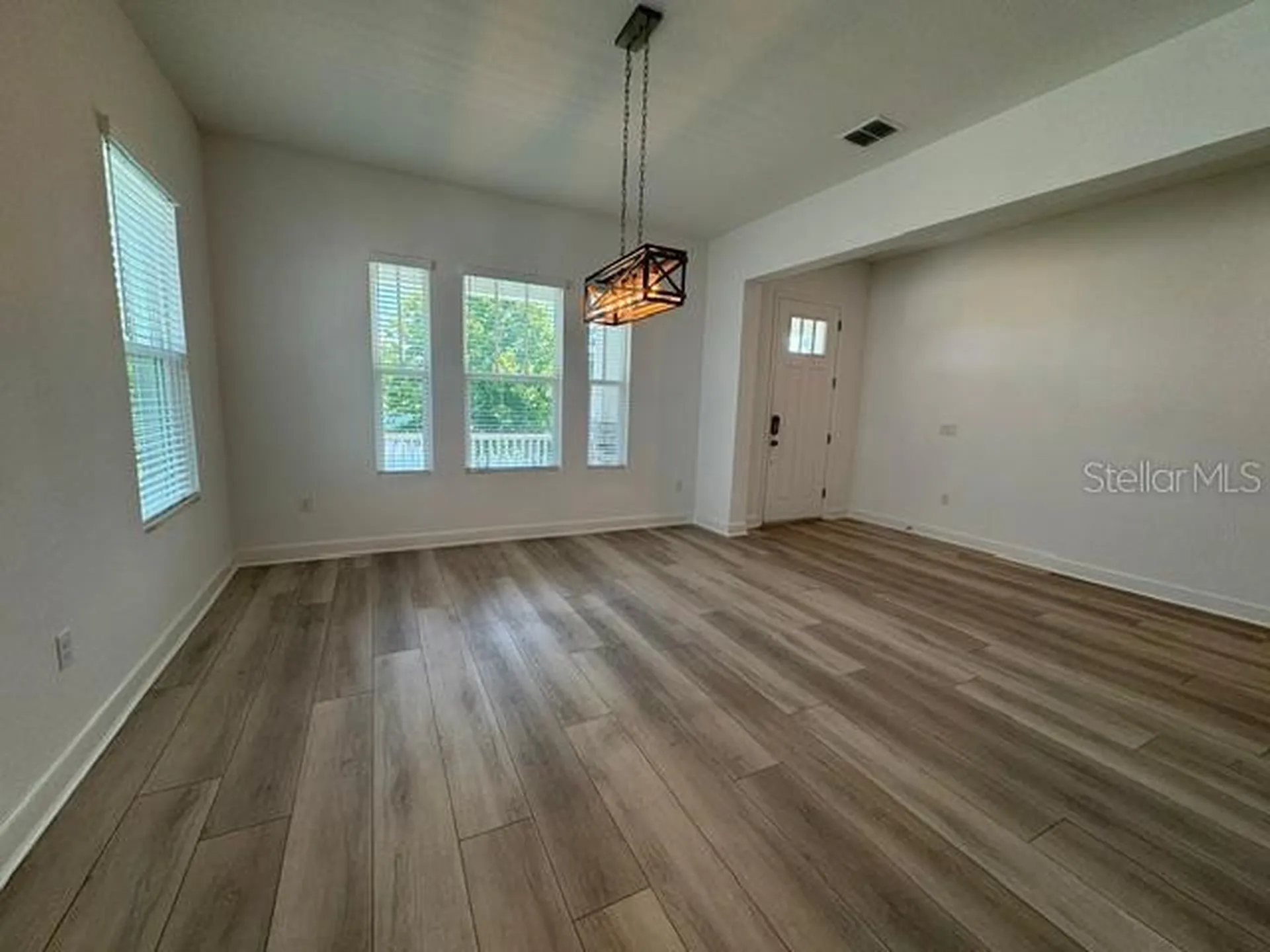 7573 Estuary Lake Loop Celebration FL 34747