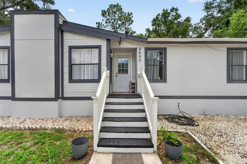 9690 Jerome Drive New Port Richey FL 34654