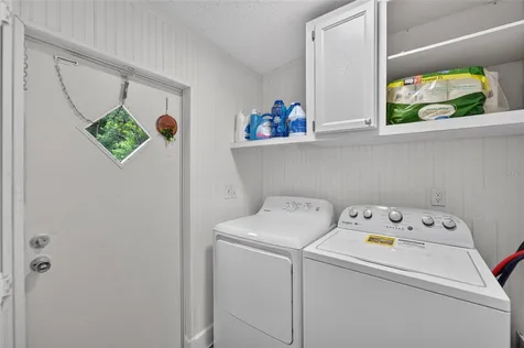 9690 Jerome Drive New Port Richey FL 34654