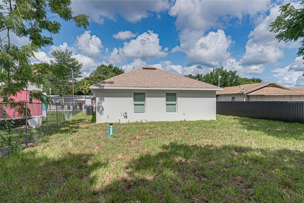1217 Plant Avenue Lakeland FL 33805
