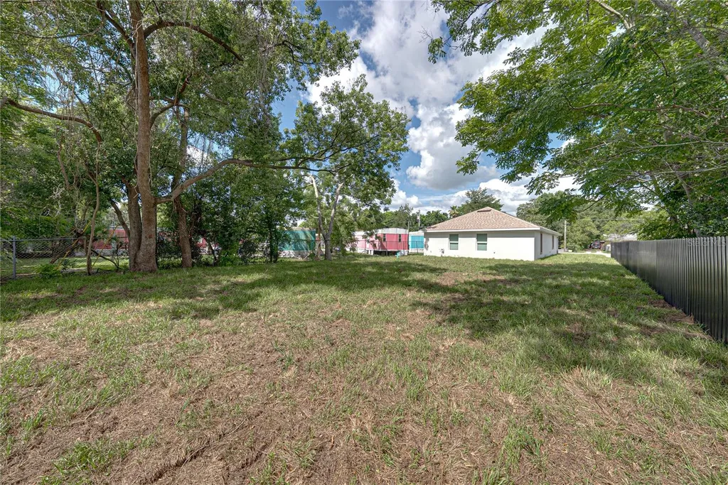 1217 Plant Avenue Lakeland FL 33805