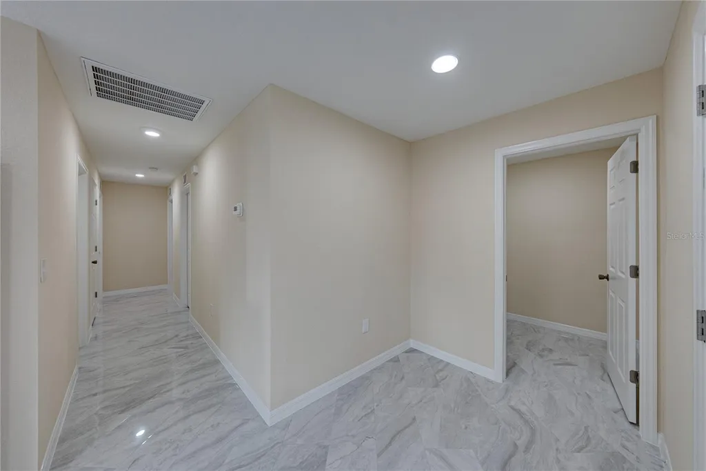 1217 Plant Avenue Lakeland FL 33805