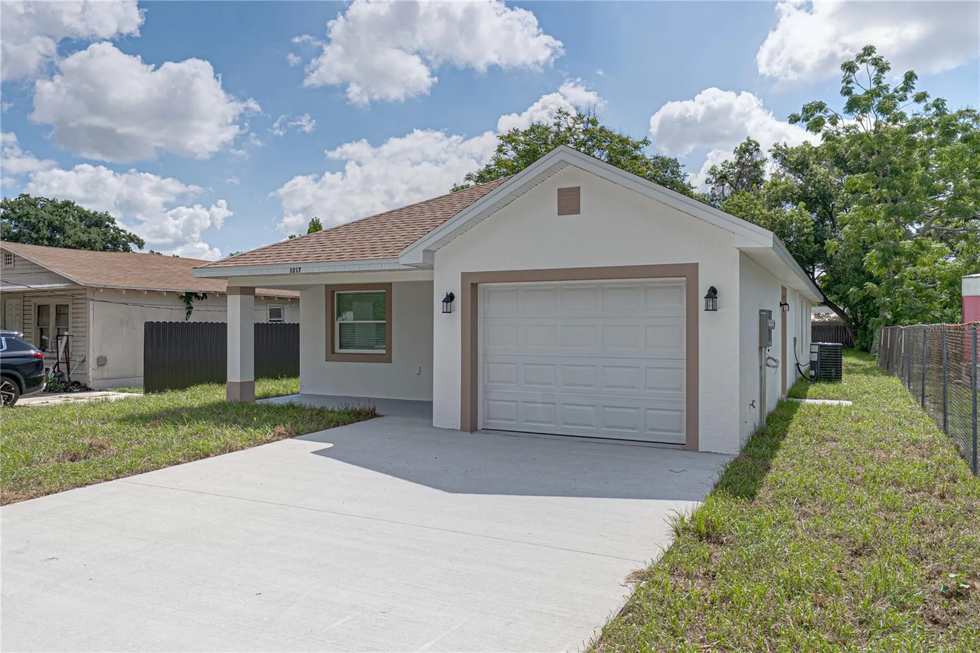 1217 Plant Avenue Lakeland FL 33805