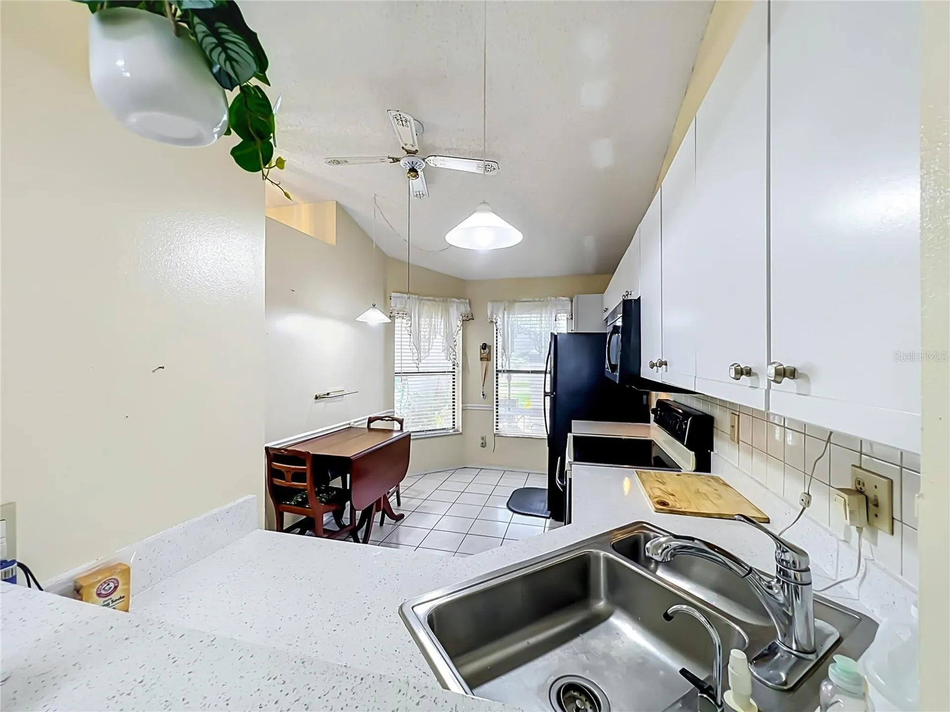 62 Lakepointe Circle Kissimmee FL 34743