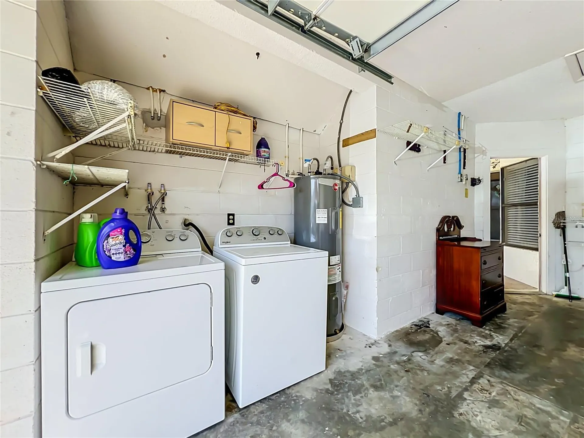 62 Lakepointe Circle Kissimmee FL 34743
