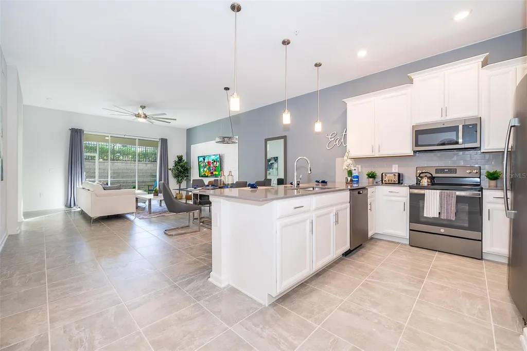 8889 Cabot Cliffs Drive Davenport FL 33896