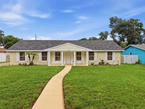 59 Crestwood Circle Ormond Beach FL 32174