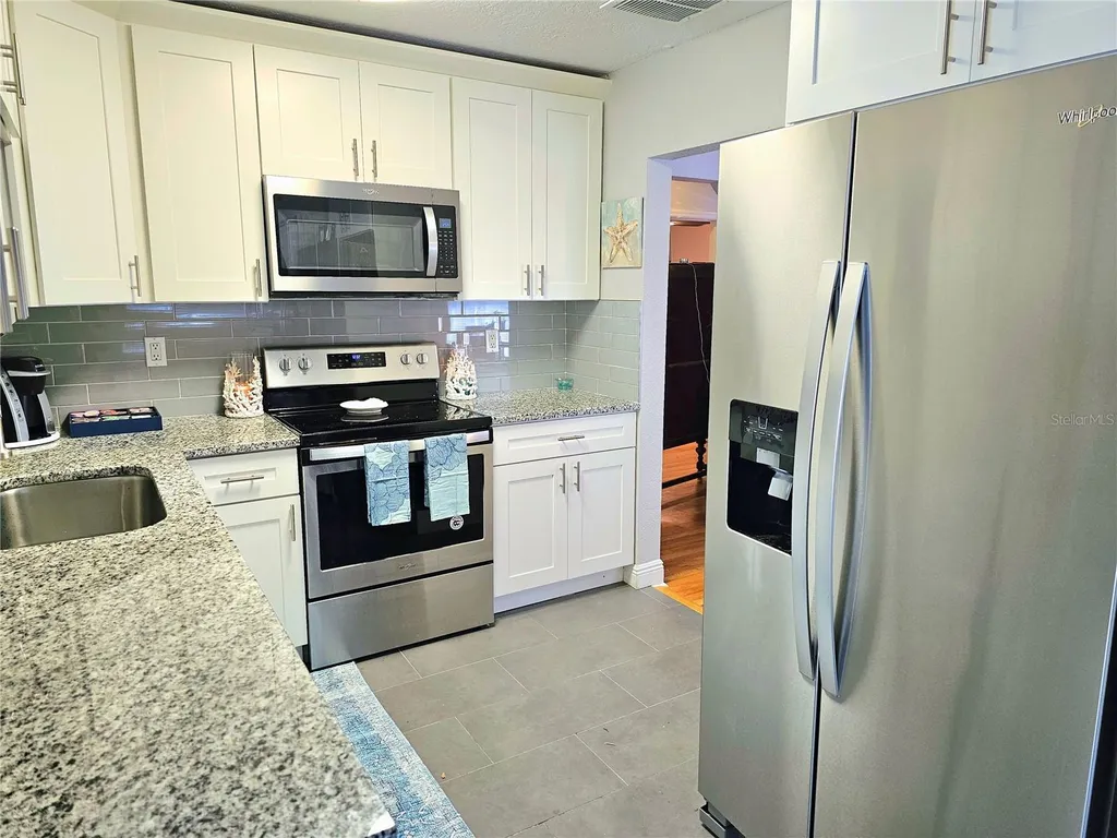 2035 28th Avenue N St Petersburg FL 33713