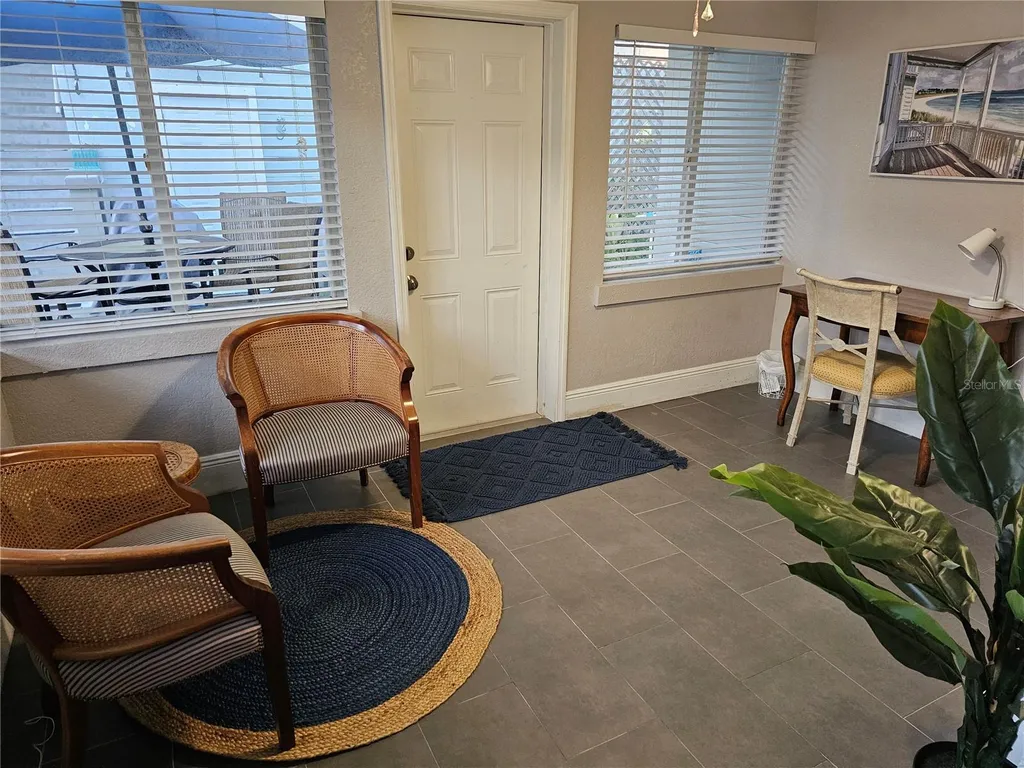 2035 28th Avenue N St Petersburg FL 33713