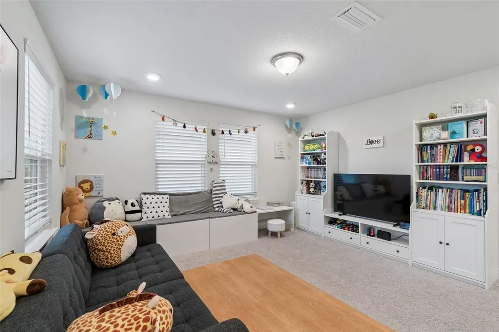 11512 Navel Orange Way Tampa FL 33626