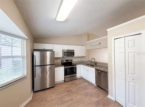 2715 Lorraine Drive Leesburg FL 34748