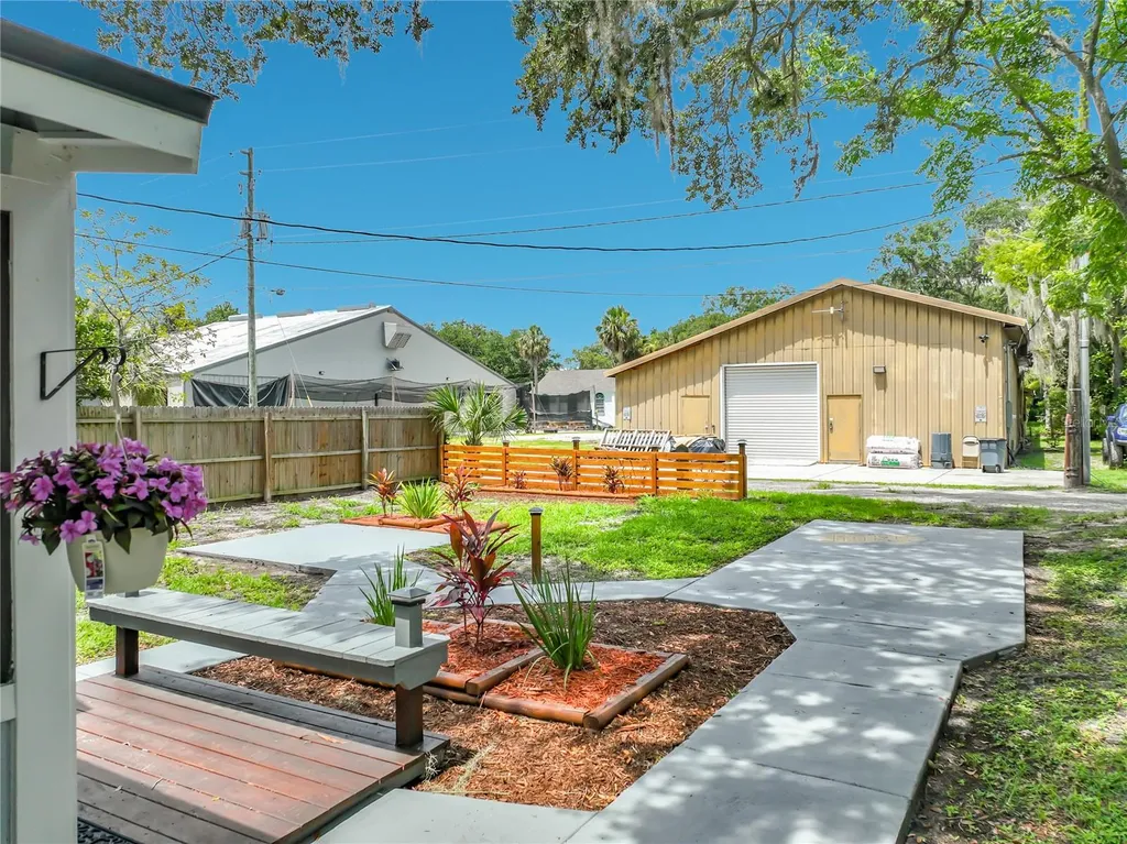 306 S Elm Avenue Sanford FL 32771