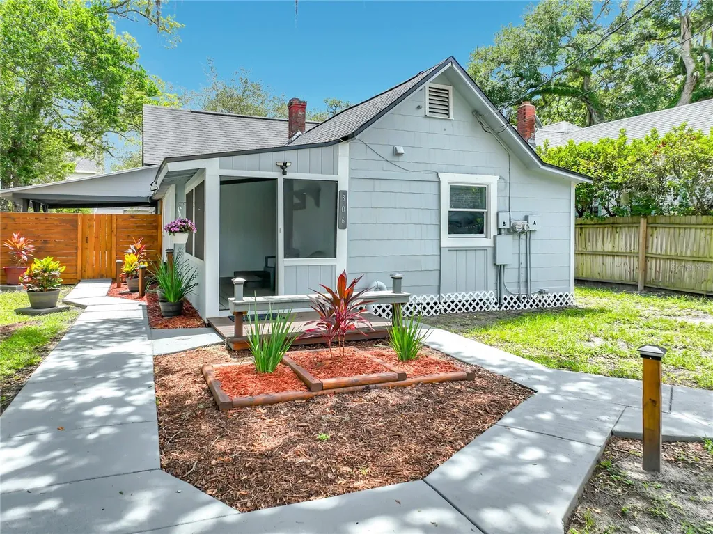 306 S Elm Avenue Sanford FL 32771